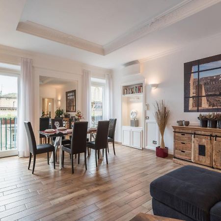 The Best Rent - Elegant Three-Bedroom Apartment A Few Steps From Fontana Di Trevi Екстериор снимка