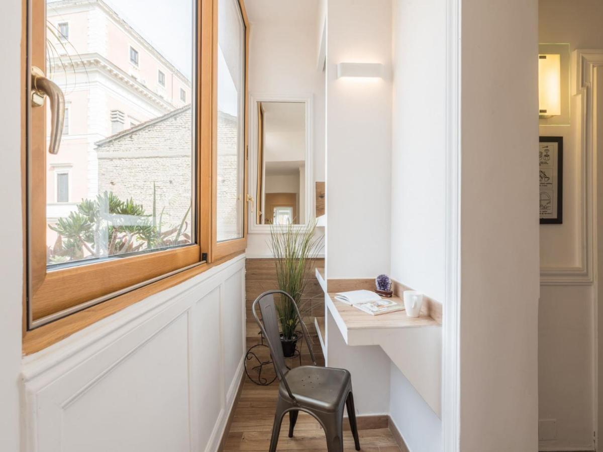 The Best Rent - Elegant Three-Bedroom Apartment A Few Steps From Fontana Di Trevi Екстериор снимка