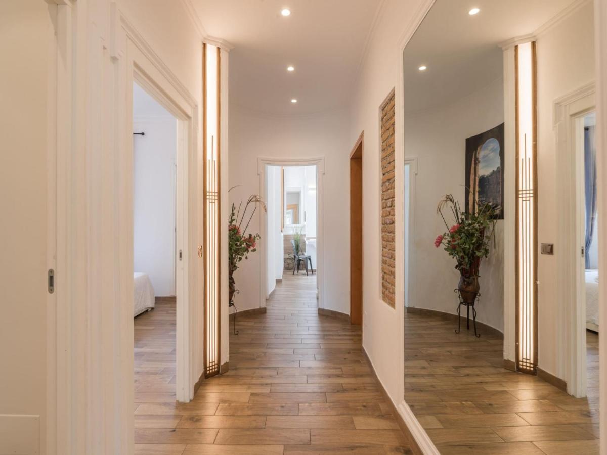 The Best Rent - Elegant Three-Bedroom Apartment A Few Steps From Fontana Di Trevi Екстериор снимка