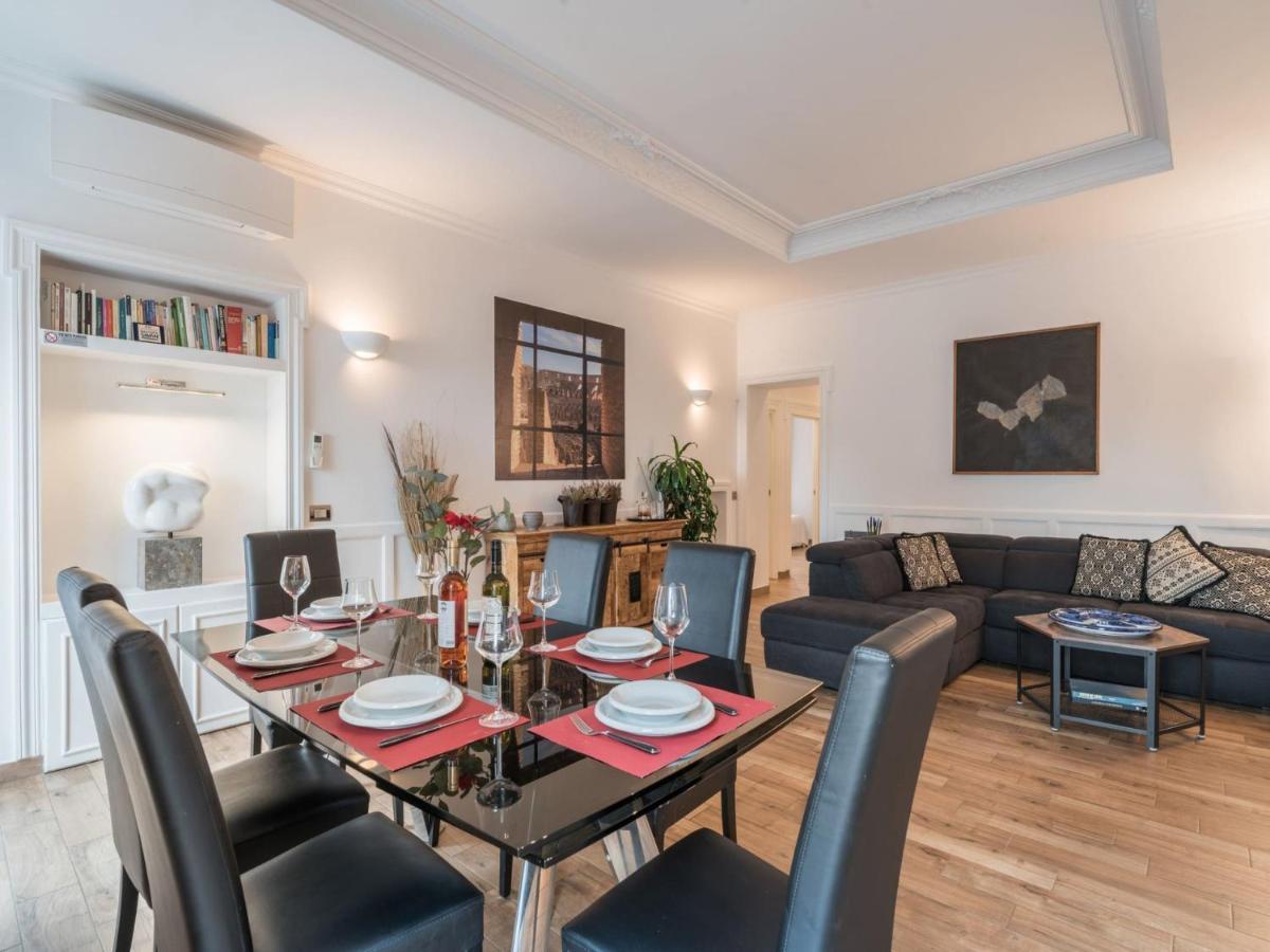 The Best Rent - Elegant Three-Bedroom Apartment A Few Steps From Fontana Di Trevi Екстериор снимка