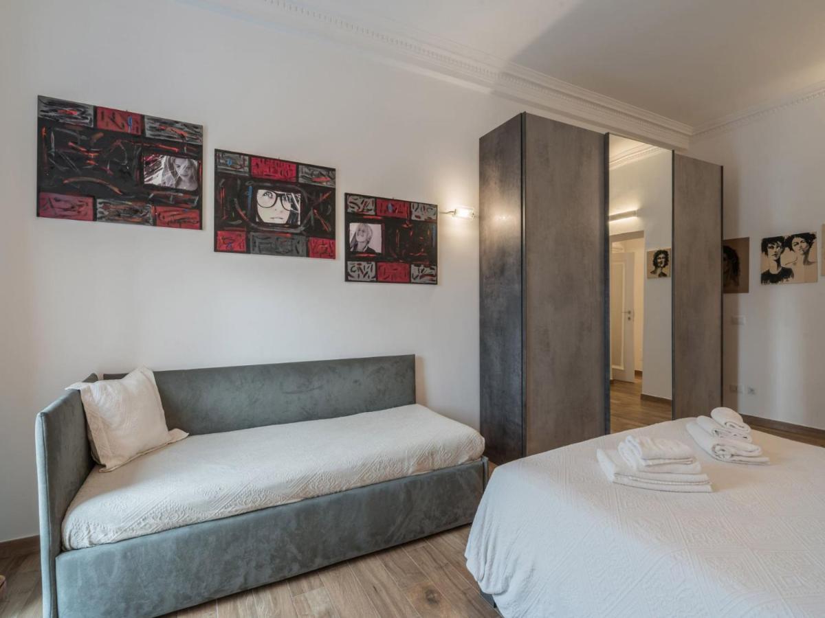 The Best Rent - Elegant Three-Bedroom Apartment A Few Steps From Fontana Di Trevi Екстериор снимка