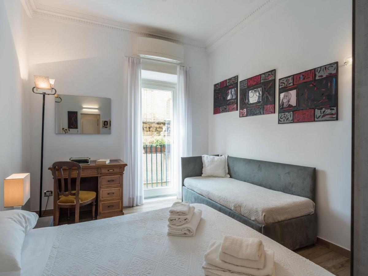The Best Rent - Elegant Three-Bedroom Apartment A Few Steps From Fontana Di Trevi Екстериор снимка